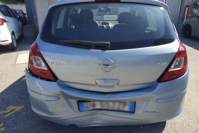 Sostituzione e verniciatura paraurti posteriore Opel Corsa